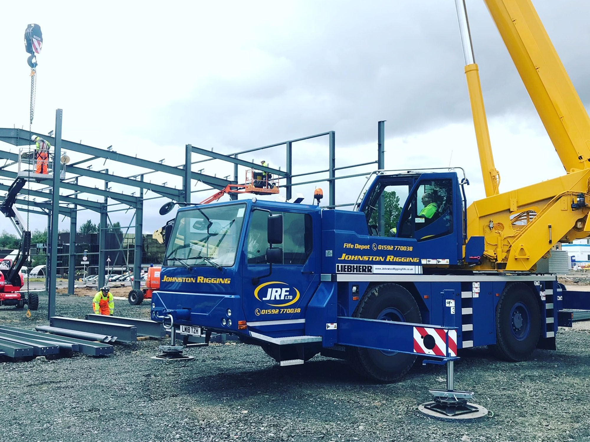 Mobile crane hire in glenrothes